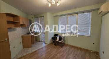 Двустаен апартамент, Варна, Погребите, 687481, Снимка 3