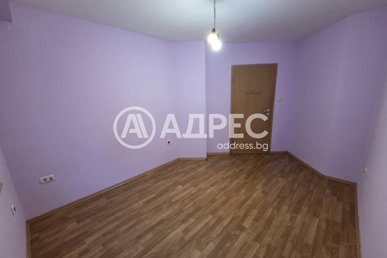 Двустаен апартамент, Варна, Погребите, 687481, Снимка 4
