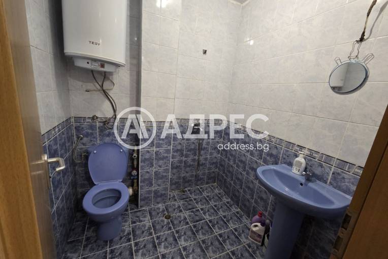 Двустаен апартамент, Варна, Погребите, 687481, Снимка 8