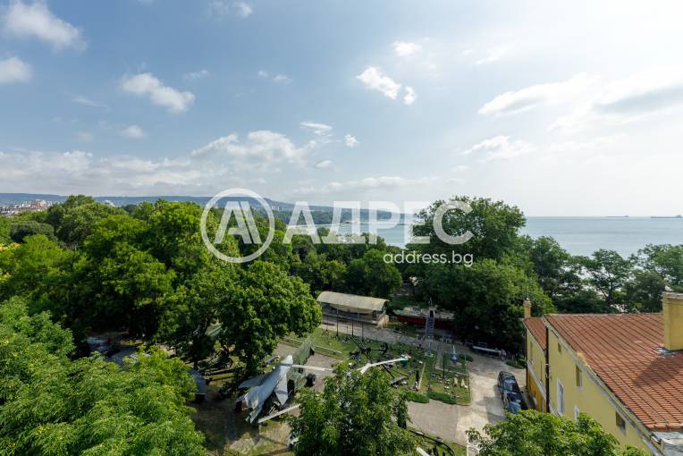 Многостаен апартамент, Варна, Гръцка махала, 702481, Снимка 7