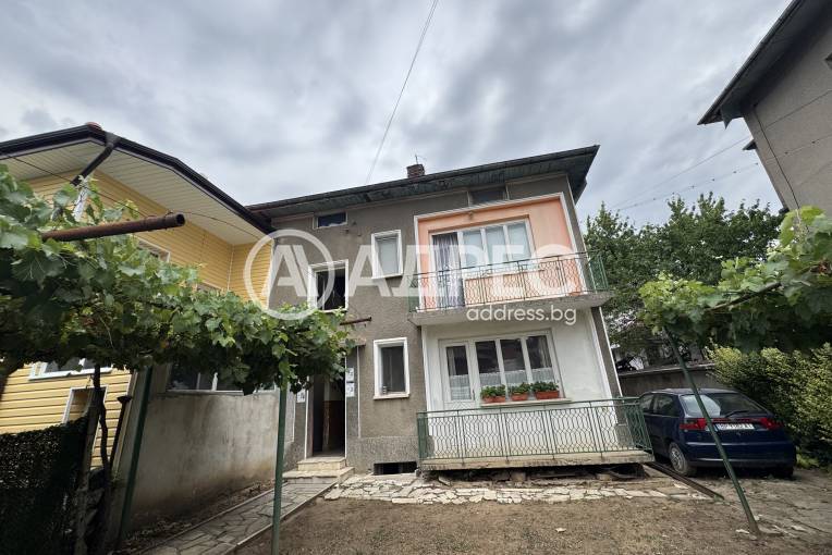 Етаж от къща, Мездра, 661483, Снимка 1