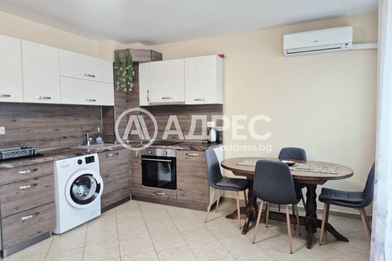 Двустаен апартамент, Варна, Колхозен пазар, 681485, Снимка 1