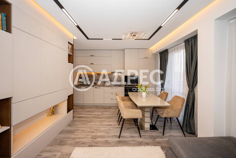 Тристаен апартамент, Пловдив, Каменица 1, 687485, Снимка 1