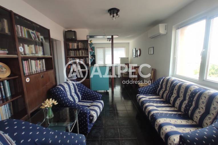 Многостаен апартамент, Варна, Аспарухово, 655486, Снимка 2