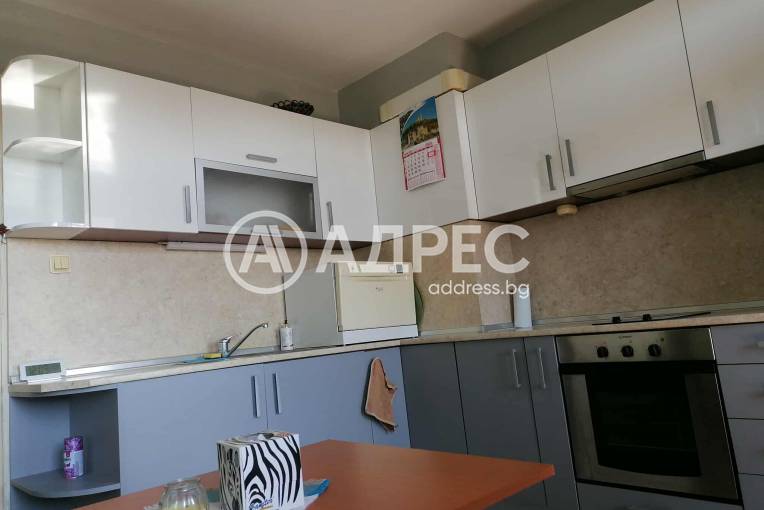 Двустаен апартамент, Ямбол, 672486, Снимка 1