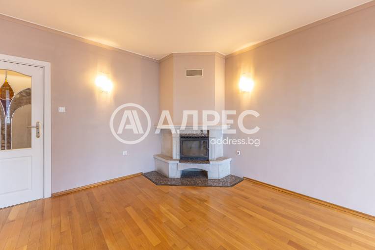 Многостаен апартамент, Варна, Спортна зала, 699486, Снимка 1