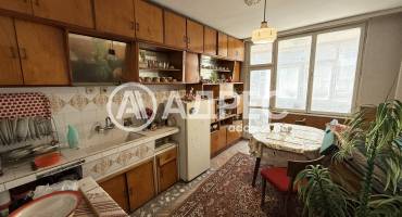 Тристаен апартамент, Ловеч, Център, 690487, Снимка 3