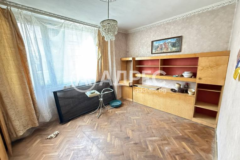 Тристаен апартамент, Ловеч, Център, 690487, Снимка 2