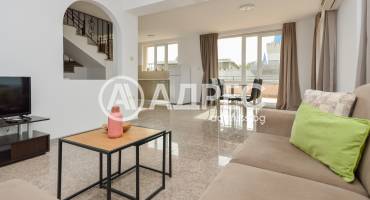 Тристаен апартамент, Свети Влас, 672488, Снимка 1