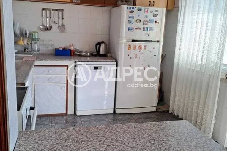 Многостаен апартамент, Хасково, Овчарски, 676488, Снимка 11