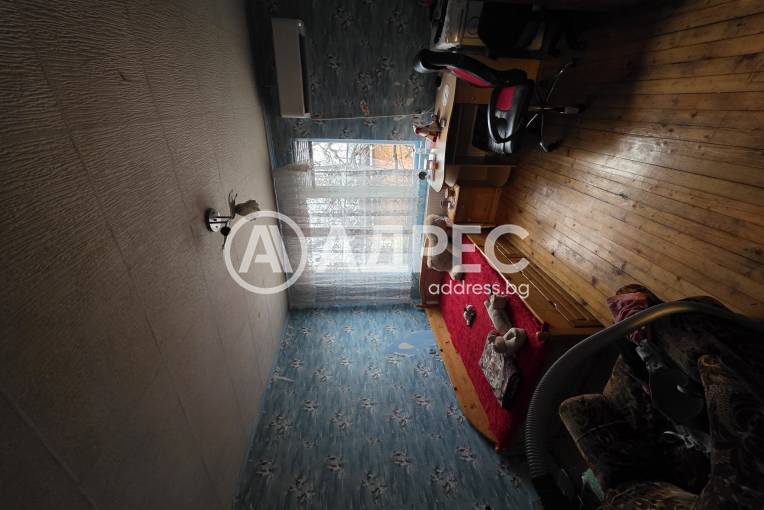 Етаж от къща, Дебелец, 679488, Снимка 5