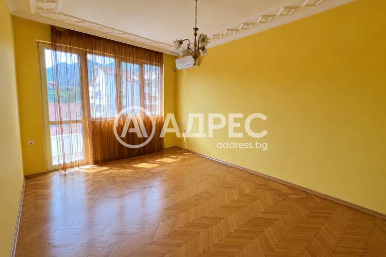 Двустаен апартамент, Враца, Център, 698488, Снимка 1