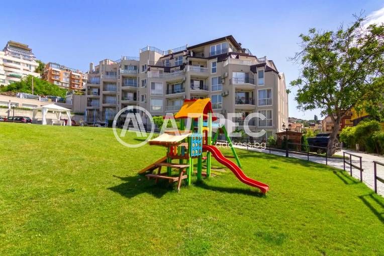 Двустаен апартамент, Варна, Бриз, 686491, Снимка 1