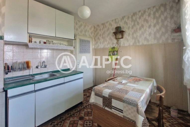 Тристаен апартамент, Русе, Родина 2, 698491, Снимка 1