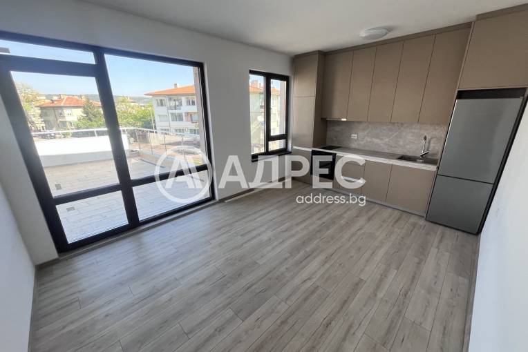 Тристаен апартамент, Шумен, Военно училище, 654492, Снимка 3