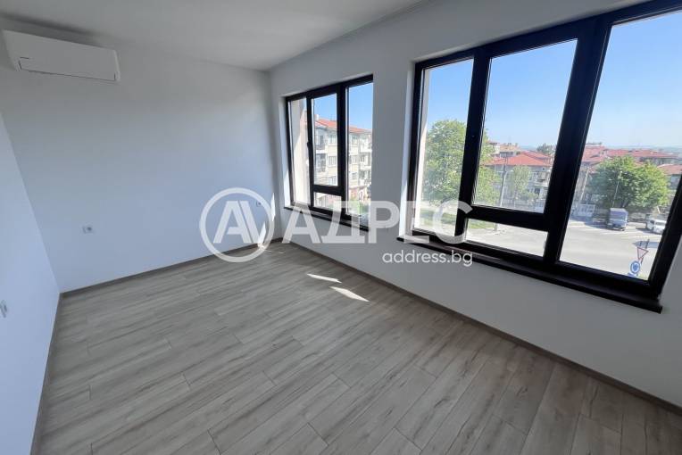 Тристаен апартамент, Шумен, Военно училище, 654492, Снимка 6