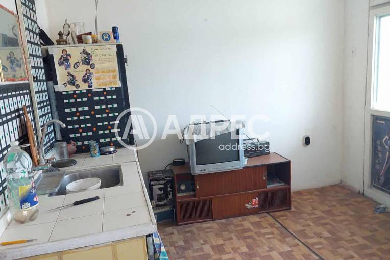 Едностаен апартамент, Ямбол, Георги Бенковски, 662492, Снимка 2