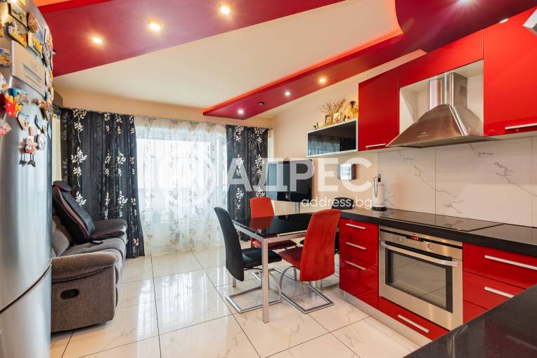 Тристаен апартамент, Варна, Владислав Варненчик, 668492, Снимка 1