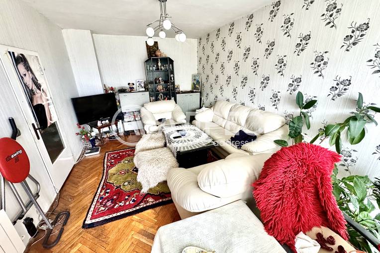 Тристаен апартамент, Враца, Дъбника, 675492, Снимка 1