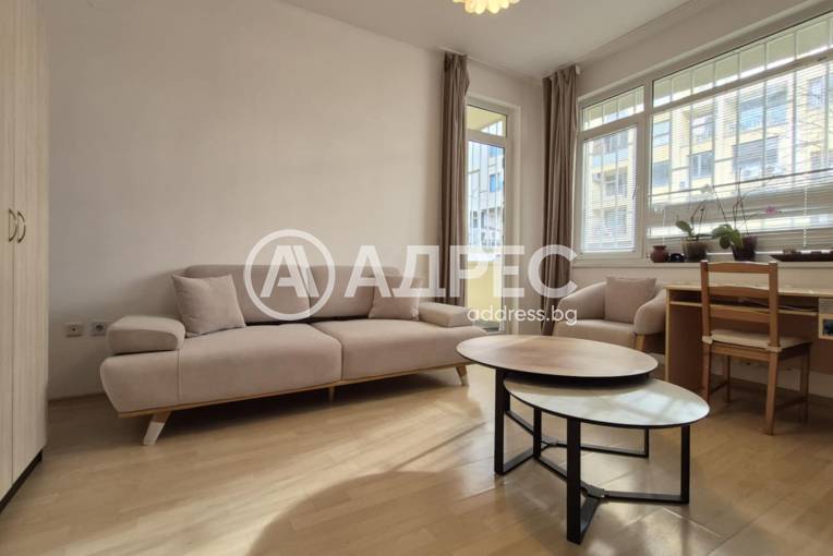 Тристаен апартамент, София, Стрелбище, 683492, Снимка 1