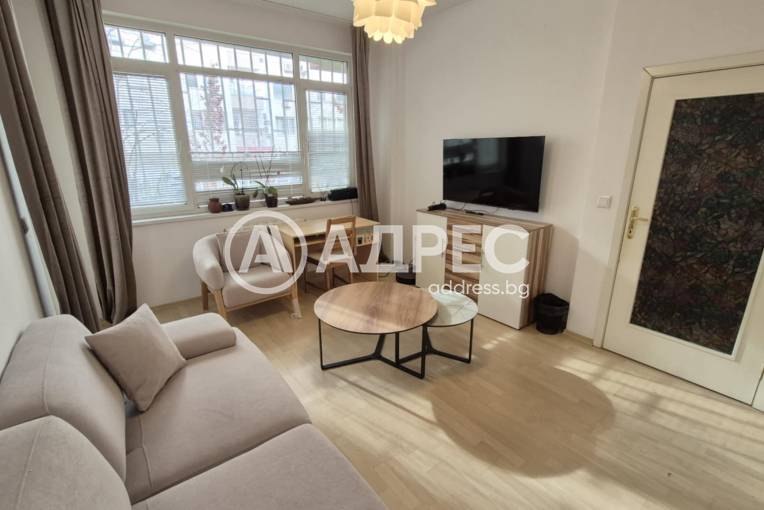 Тристаен апартамент, София, Стрелбище, 683492, Снимка 2