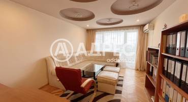 Тристаен апартамент, Шумен, Тракия, 690494, Снимка 1