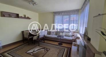 Къща/Вила, Варна, Автогара, 697494, Снимка 1