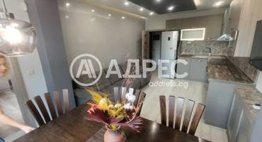 Тристаен апартамент, Варна, Младост 1, 676496, Снимка 1