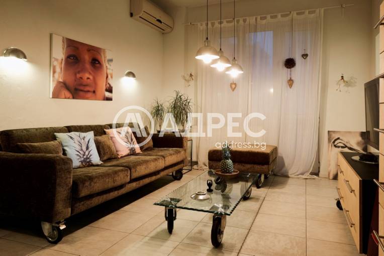 Двустаен апартамент, София, Център, 681496, Снимка 1