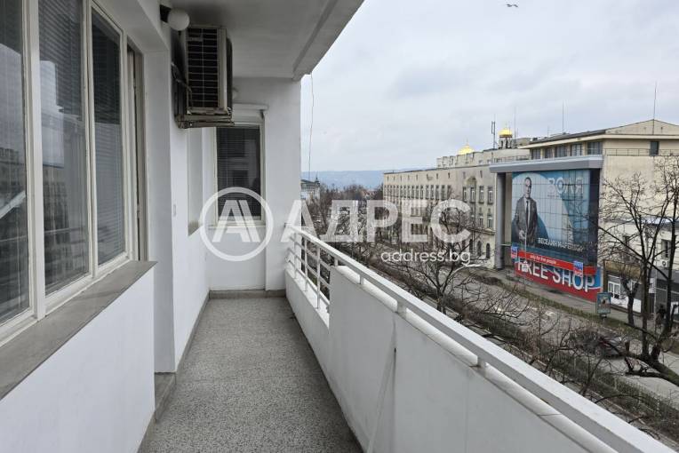 Тристаен апартамент, Варна, Идеален център, 683496, Снимка 18