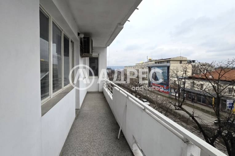 Тристаен апартамент, Варна, Идеален център, 683496, Снимка 7