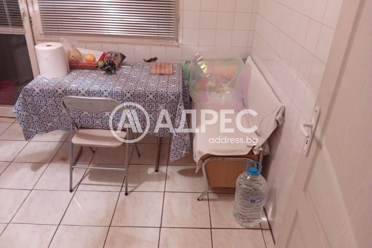 Тристаен апартамент, Разград, Бели Лом, 687496, Снимка 2