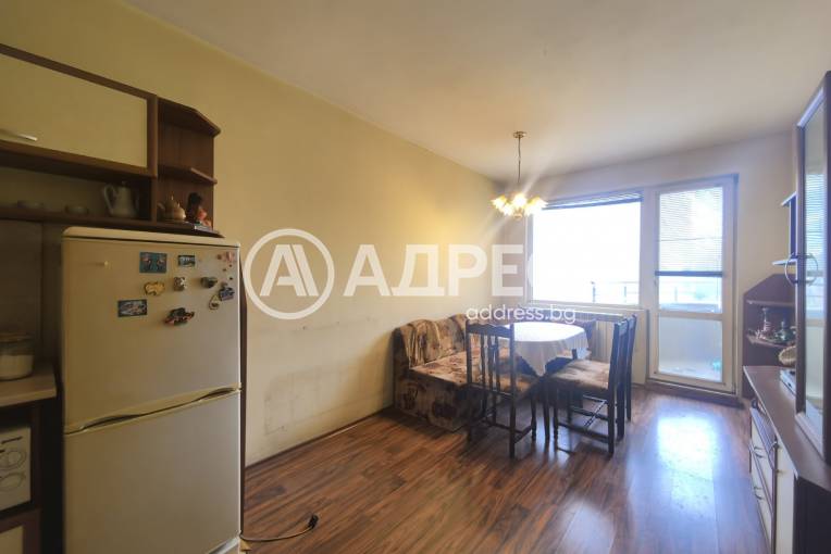 Тристаен апартамент, Русе, Възраждане, 688496, Снимка 1