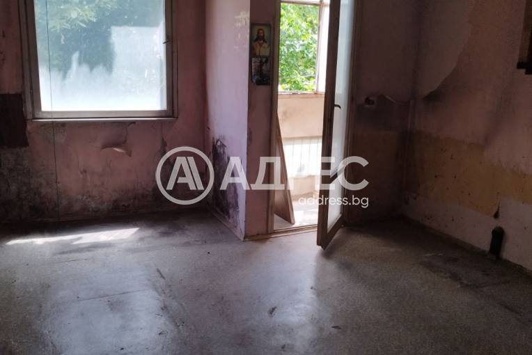 Гарсониера, Благоевград, Струмско, 698496, Снимка 3