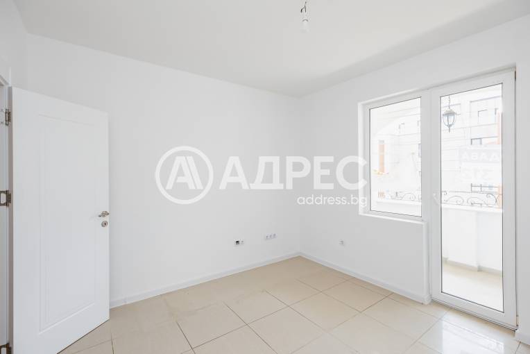 Тристаен апартамент, Варна, к.к. Св.Св. Константин и Елена, 701497, Снимка 15