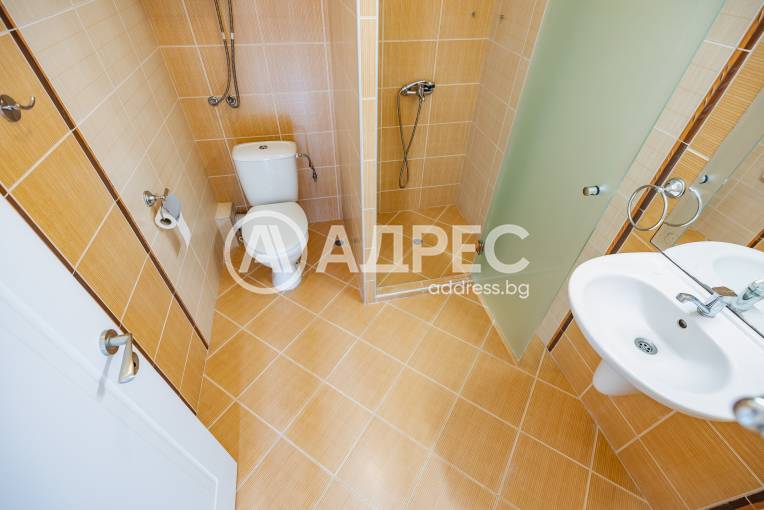 Тристаен апартамент, Варна, к.к. Св.Св. Константин и Елена, 701497, Снимка 23