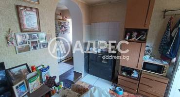 Къща/Вила, Островче, 658498, Снимка 9