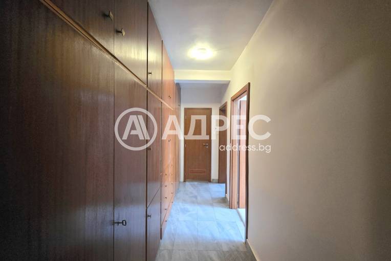 Многостаен апартамент, София, Лагера, 697498, Снимка 15