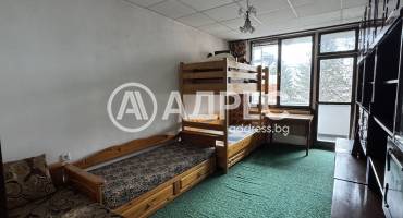 Тристаен апартамент, Велико Търново, Център, 696499, Снимка 1