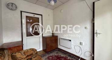 Тристаен апартамент, Велико Търново, Център, 696499, Снимка 2