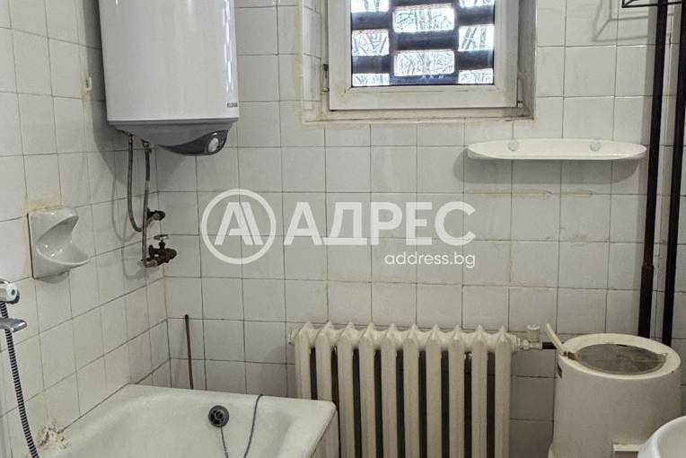Тристаен апартамент, Велико Търново, Център, 696499, Снимка 11