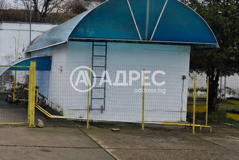 Офис Сграда/Търговски център, Плевен, Дружба 1, 640500, Снимка 3