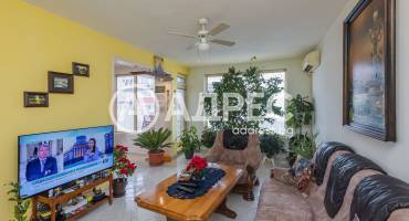 Многостаен апартамент, Варна, Операта, 681500, Снимка 2