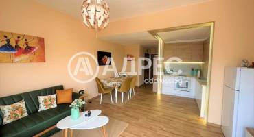 Двустаен апартамент, Варна, к.к. Св.Св. Константин и Елена, 593501, Снимка 1