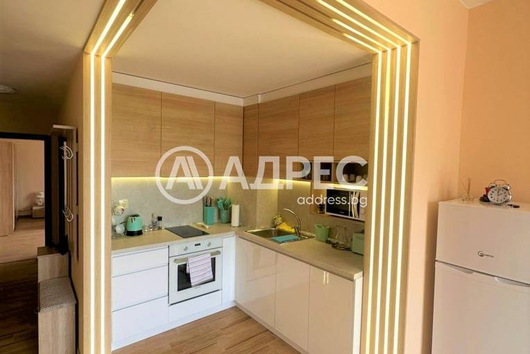 Двустаен апартамент, Варна, к.к. Св.Св. Константин и Елена, 593501, Снимка 5