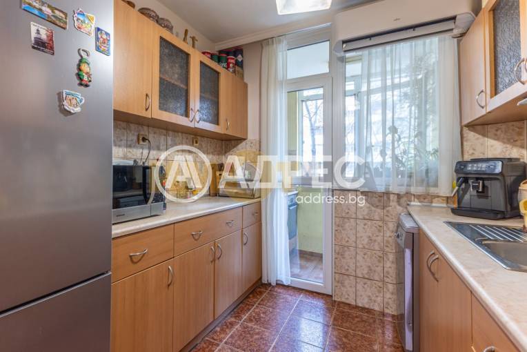 Многостаен апартамент, Варна, Зимно кино Тракия, 693501, Снимка 10