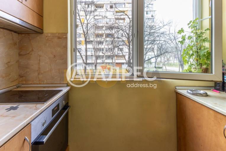 Многостаен апартамент, Варна, Зимно кино Тракия, 693501, Снимка 25