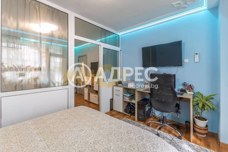 Многостаен апартамент, Варна, Зимно кино Тракия, 693501, Снимка 6