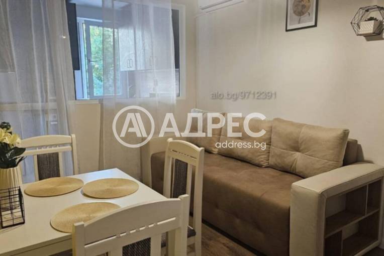 Двустаен апартамент, Варна, Идеален център, 690502, Снимка 2