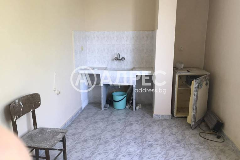 Двустаен апартамент, Ямбол, Зорница, 696502, Снимка 2